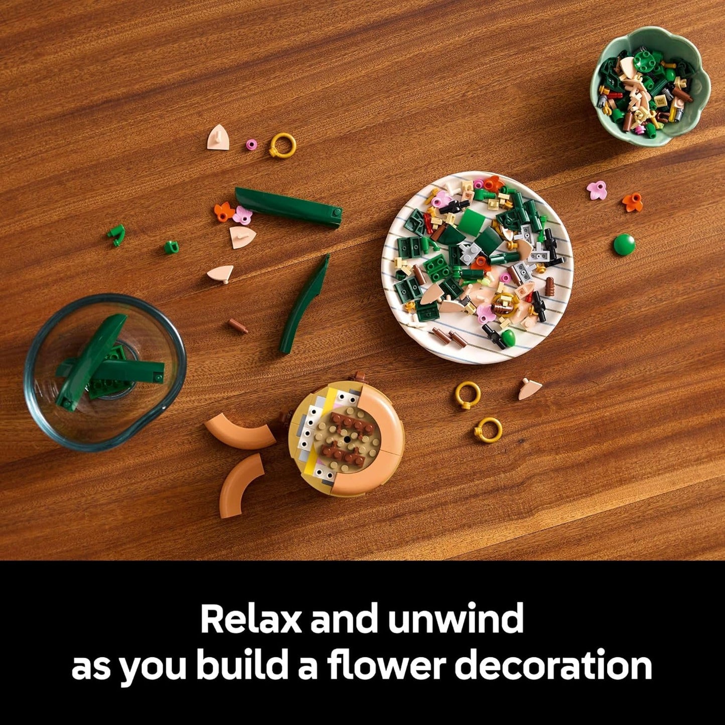 LEGO Botanicals - Set de Construcción Mini Orquídea - Artificial, Orquídea Falsa para Decoración del Hogar, Adultos de 18+ Años - Regalo para Cumpleaños - Decoraciones de Plantas de Interior para Mesa