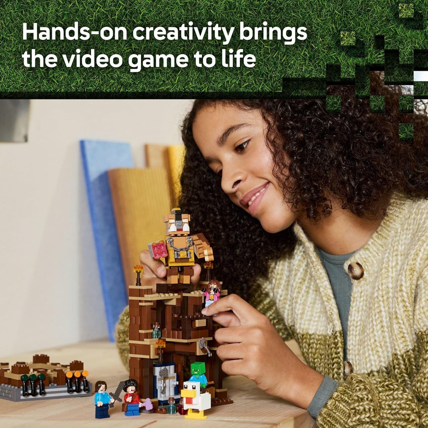 LEGO Minecraft Woodland Mansion Arena de Combate – Juguete de construcción para niños a partir de 10 años – Incluye figuras de Steve, Garrett y Henry Minecraft, además de un jinete de pollo y más
