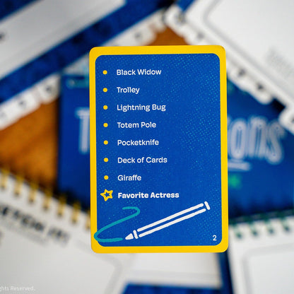 Telestrations - Juego de mesa para 8 jugadores de segunda edición, galardonado juego de fiesta divertido e impredecible imprescindible con un nuevo aspecto, dibuja lo que lees y luego adivina lo que