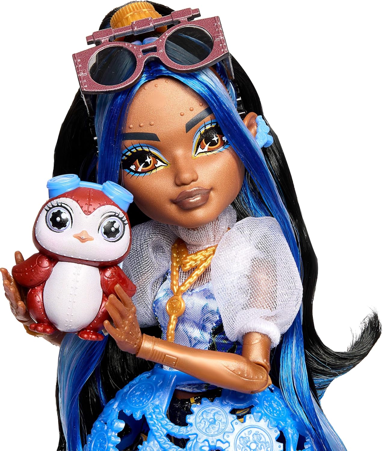 Monster High Muñeca, Robecca Steam en blusa azul y pantalones corto...