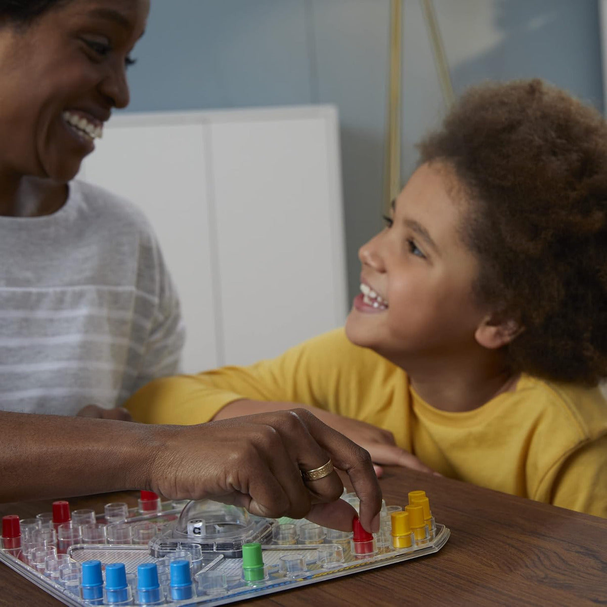 Hasbro Gaming Juego De Mesa Trouble Para Niños De 5 Años En