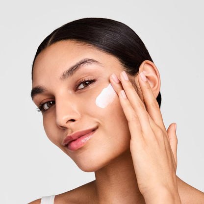 Estée Lauder Daywear Crema Antioxidante 72h De Hidratación