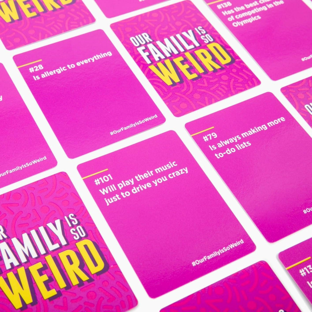 Dss Games Our Family Is So Weird [un Juego De Cartas Familia