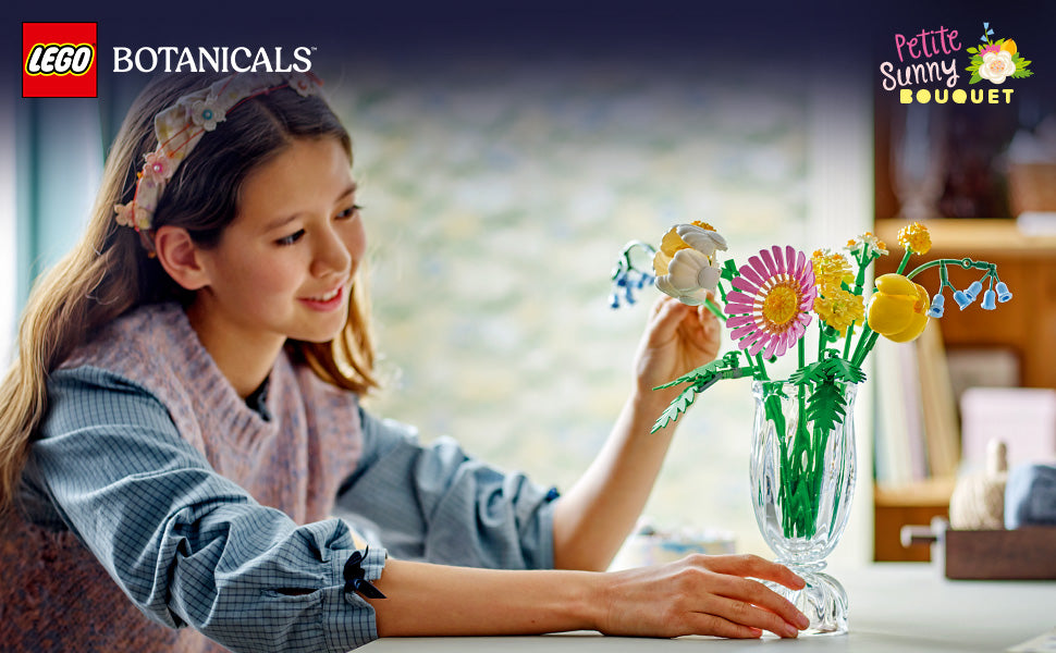 LEGO Botanicals - Juguete de construcción de ramo pequeño soleado – Arreglo floral de bricolaje para niñas y niños, a partir de 9 años, regalo para cumpleaños, dormitorio, escritorio, decoración del