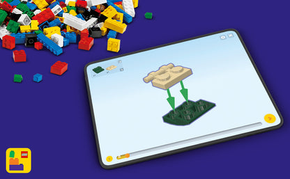 LEGO Creator 3 en 1 Juguete de Astronauta Espacial, Set de Construcción que se Transforma de Figura de Astronauta a Perro a Jet Víbora, Idea de Regalo con Temática Espacial para Niños y Niñas de 9